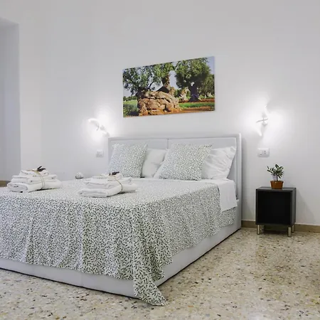 Dimora Di Generosa Ulivo Casa vacanze Monopoli